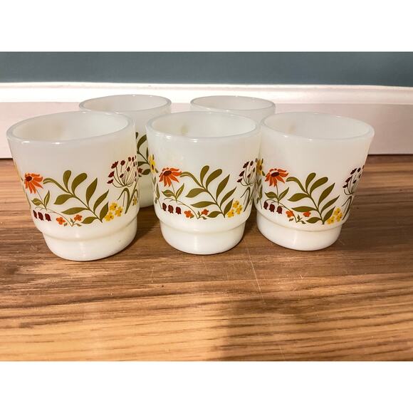 Vintage Anchor Hocking Fire-King Milk Glass Mug Set with Floral Pattern - Picture 1 of 6